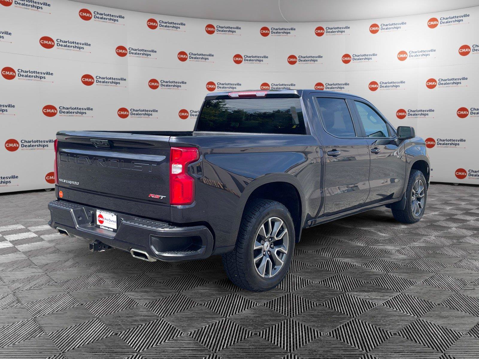 Used 2022 Chevrolet Silverado 1500 RST w/ Z71 Off-Road Package AWD/4WD image 5