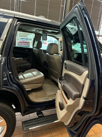 Used 2019 Chevrolet Tahoe Premier AWD/4WD image 37