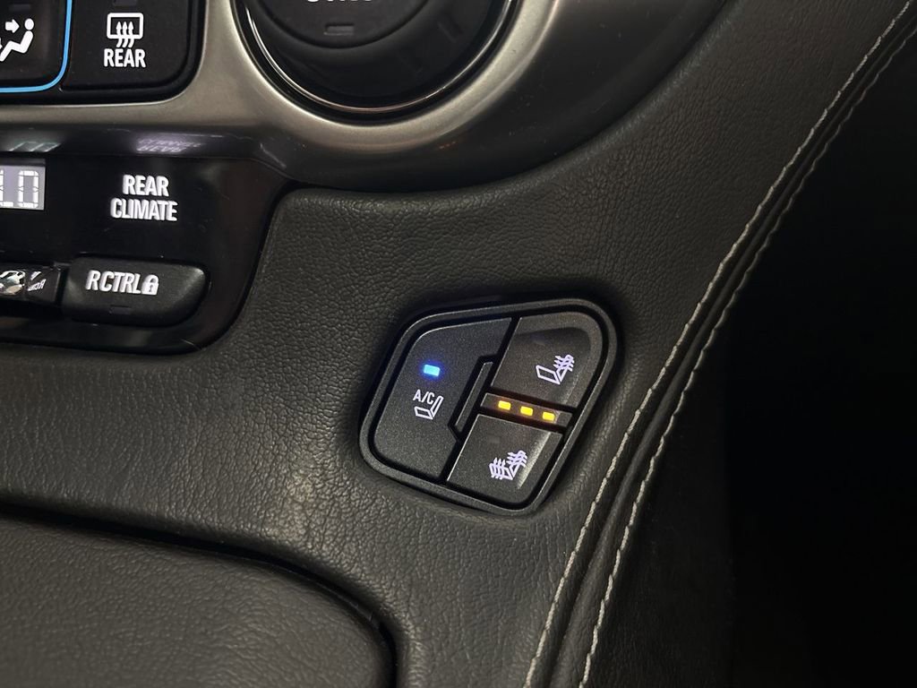 Used 2015 Chevrolet Suburban LTZ AWD/4WD image 48