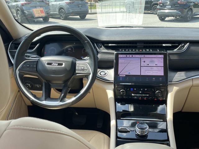 Used 2021 Jeep Grand Cherokee L Limited w/ Luxury Tech Group II AWD/4WD image 13