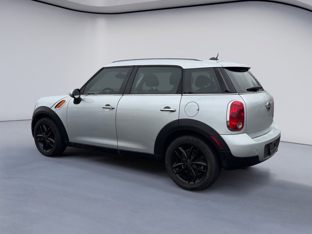 Used 2012 MINI Cooper Countryman image 3