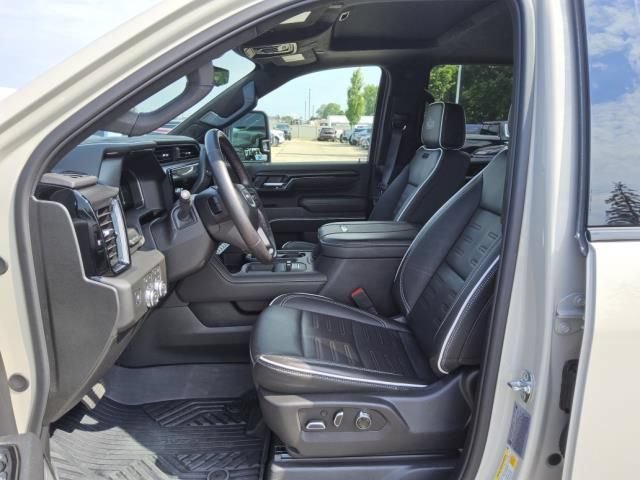 Used 2026 GMC Sierra 2500 AT4X w/ AT4X AEV Edition AWD/4WD image 3