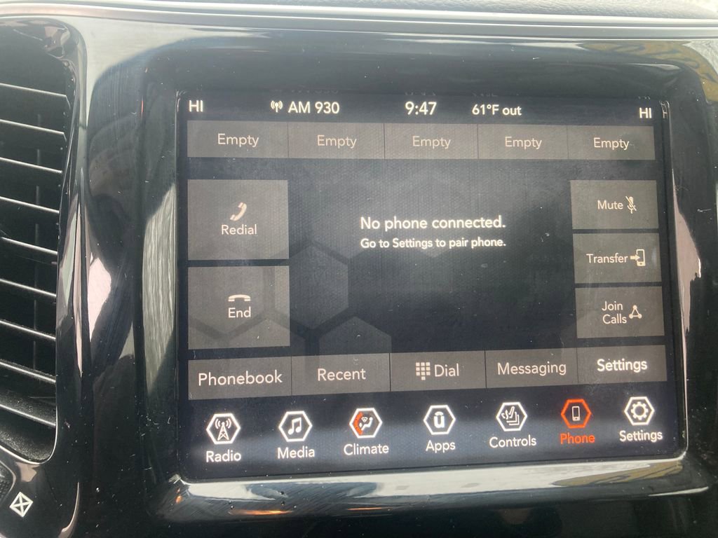 Used 2019 Jeep Cherokee Limited image 23