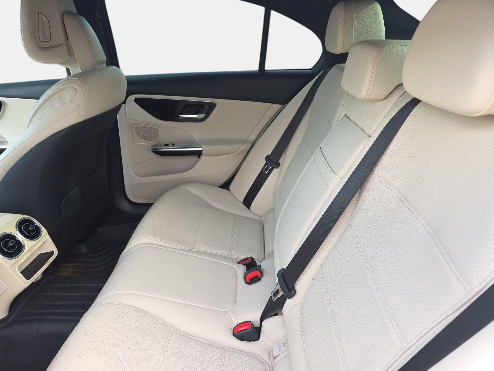 Used 2023 Mercedes-Benz C 300 4MATIC Sedan image 13