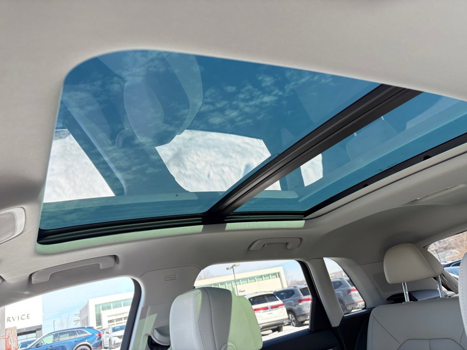 Used 2025 Audi Q3 2.0T Premium Plus w/ Premium Plus Package image 21