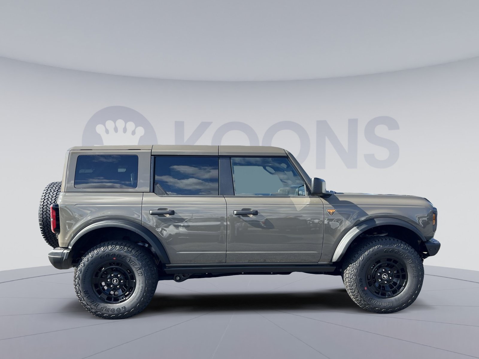 New 2026 Ford Bronco Badlands AWD/4WD image 8