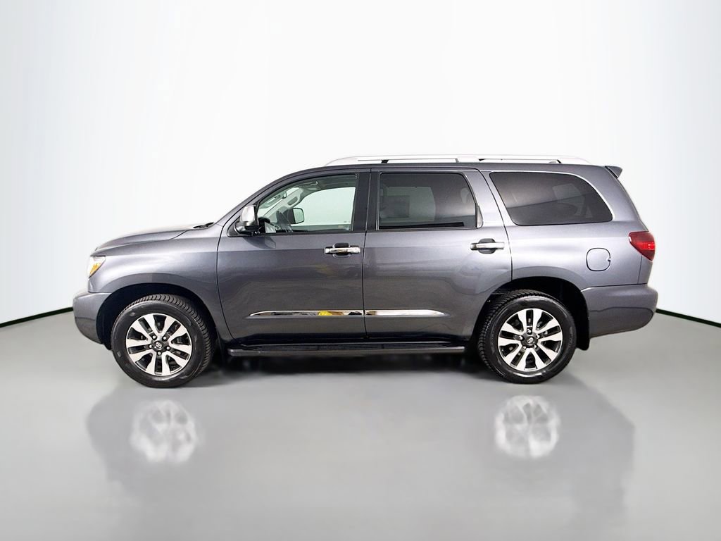 Used 2020 Toyota Sequoia Limited AWD/4WD image 4