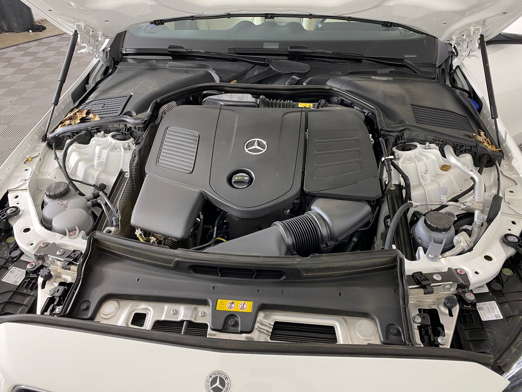 Certified 2025 Mercedes-Benz C 300 4MATIC Sedan image 31