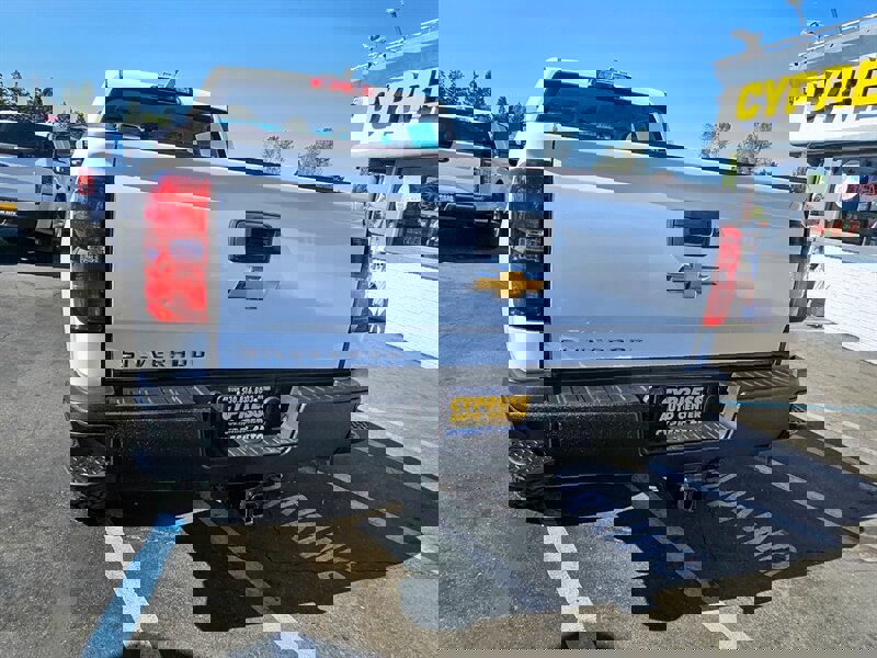 Used 2015 Chevrolet Silverado 3500 W/T w/ WT Fleet Convenience Package image 4