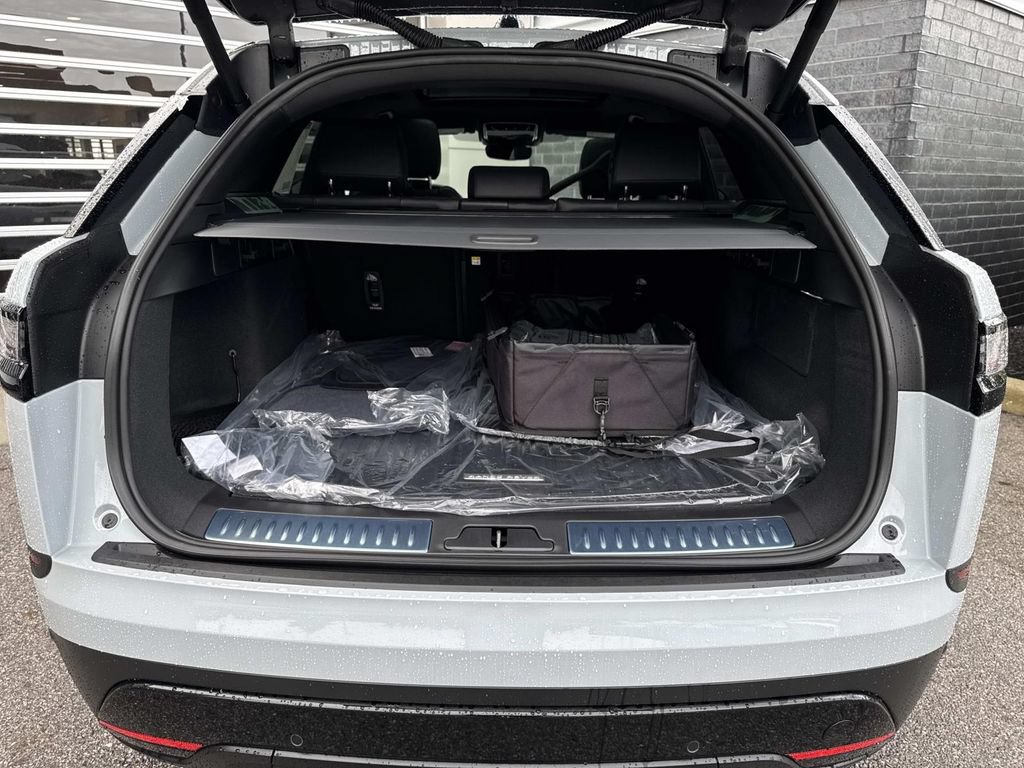 New 2026 Land Rover Range Rover Velar S AWD/4WD image 5