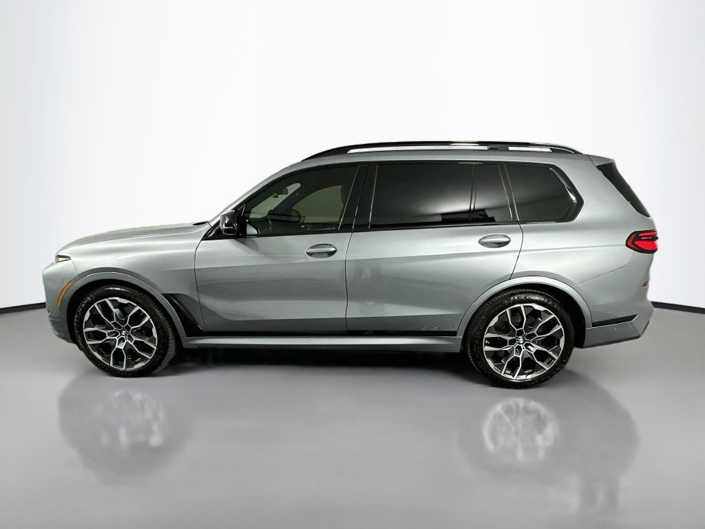Certified 2024 BMW X7 M60i w/ Executive Package AWD/4WD image 8