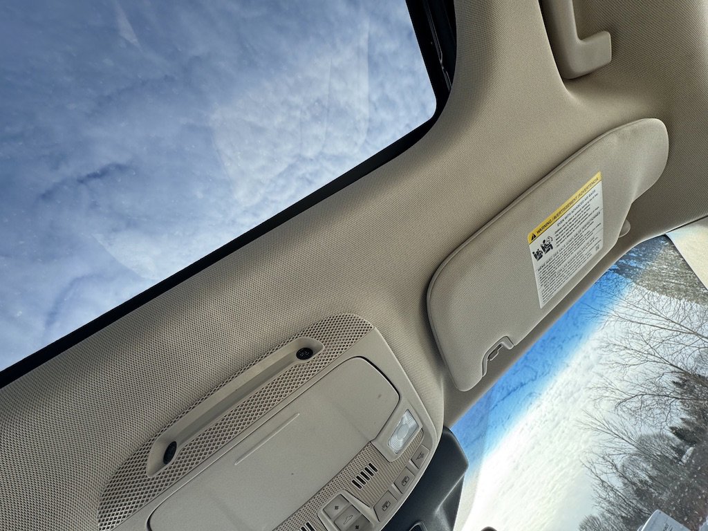 Used 2020 Lincoln Nautilus Reserve image 13