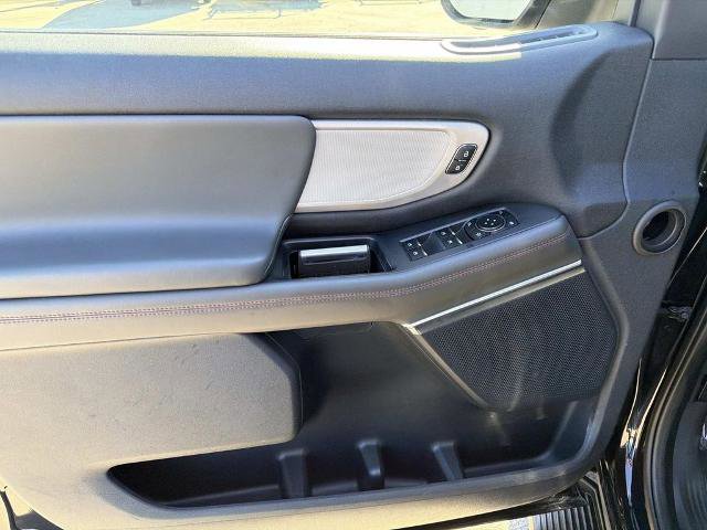 Certified 2025 Ford Expedition Active image 18