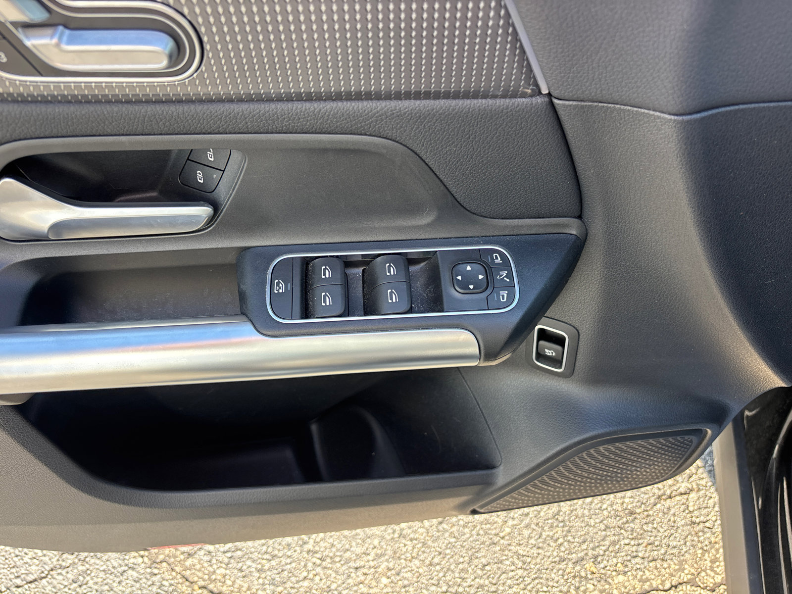 Used 2021 Mercedes-Benz GLA 250 4MATIC image 13