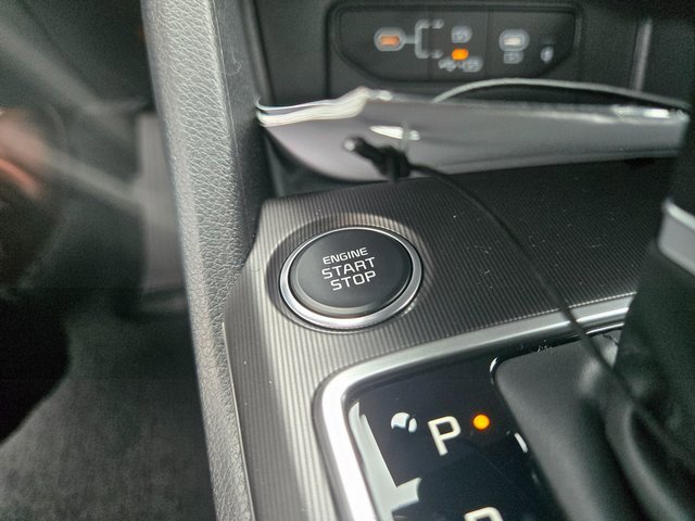 New 2026 Kia Sportage EX image 17