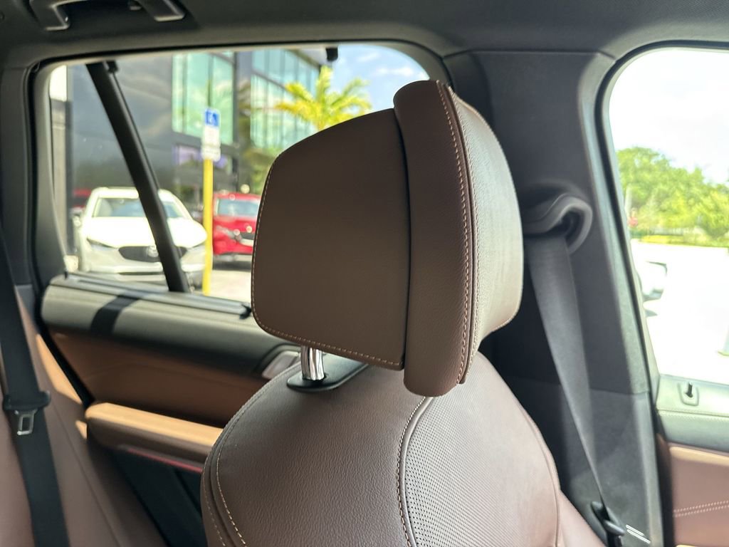 Used 2019 BMW X5 xDrive50i w/ M Sport Package AWD/4WD image 20