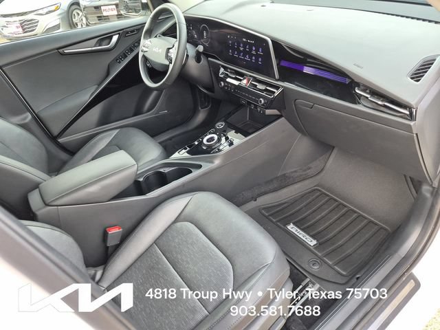 Certified 2023 Kia Niro Wave FWD image 11