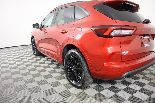 Certified 2023 Ford Escape ST-Line Elite AWD/4WD image 21