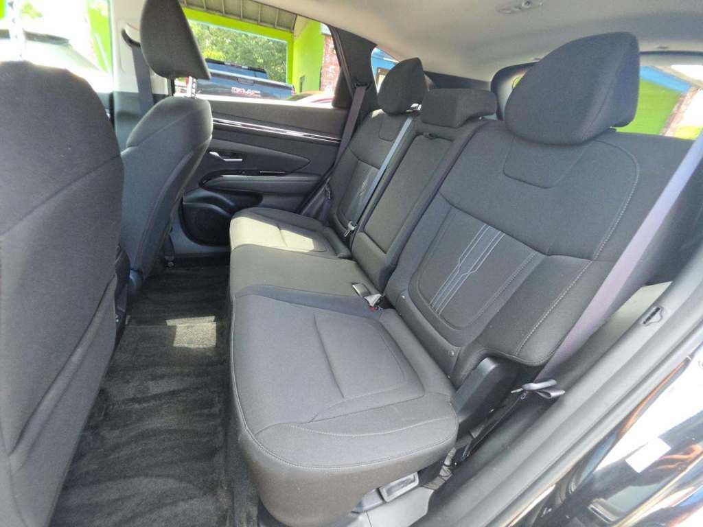 Used 2022 Hyundai Tucson SEL w/ Cargo Package AWD/4WD image 10