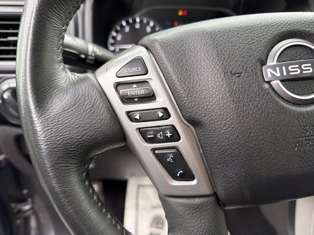 Used 2023 Nissan Titan SV w/ SV Convenience Package AWD/4WD image 21
