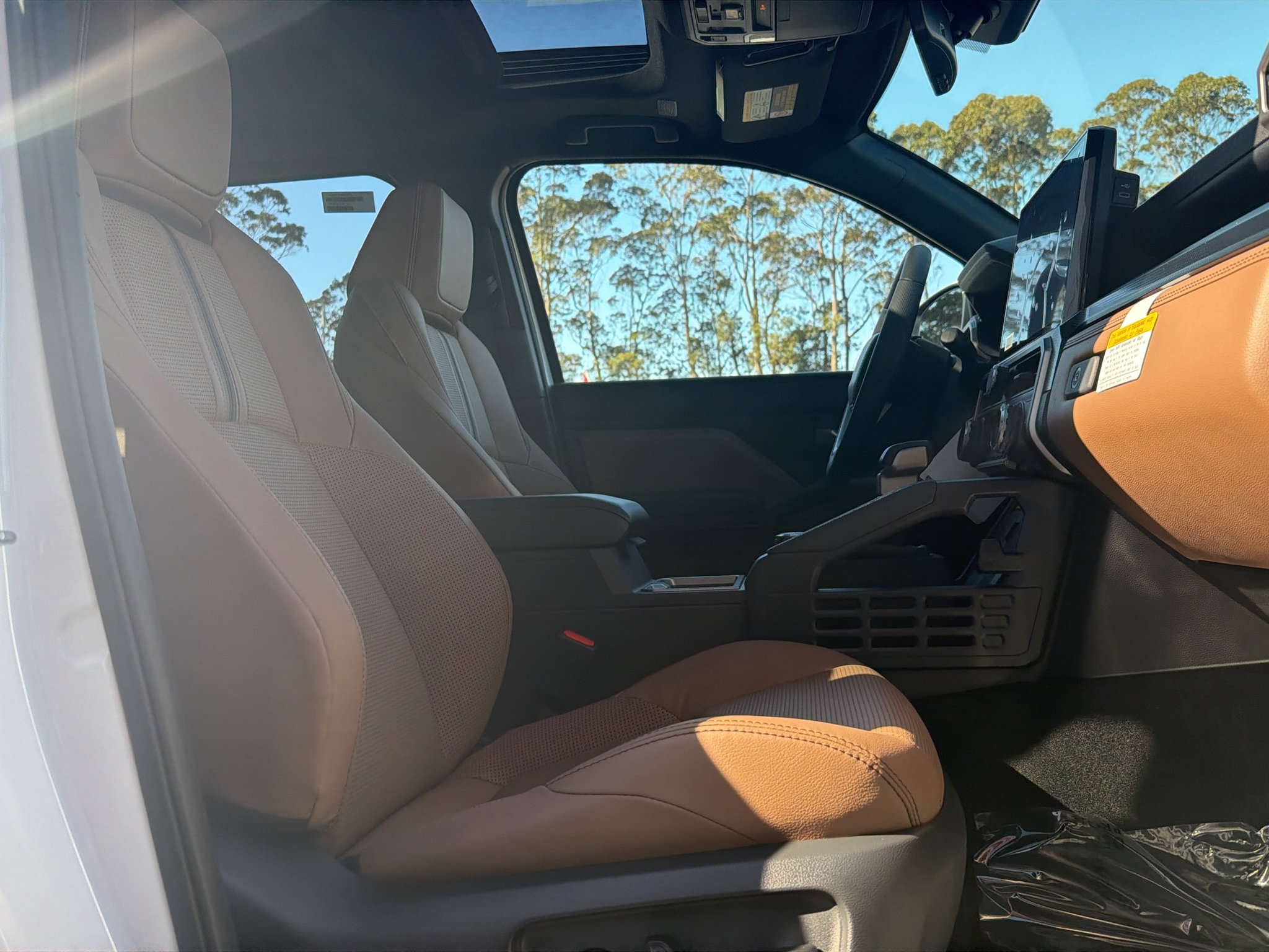 New 2026 Toyota 4Runner Limited AWD/4WD image 24