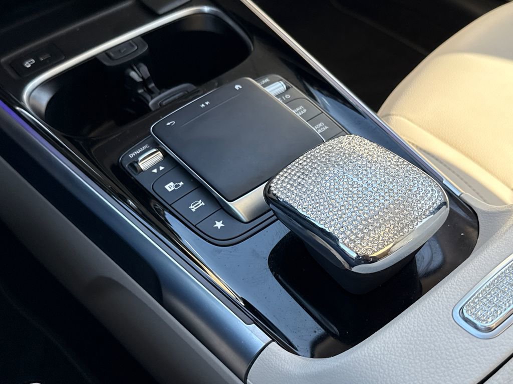 Used 2022 Mercedes-Benz GLB 250 image 27