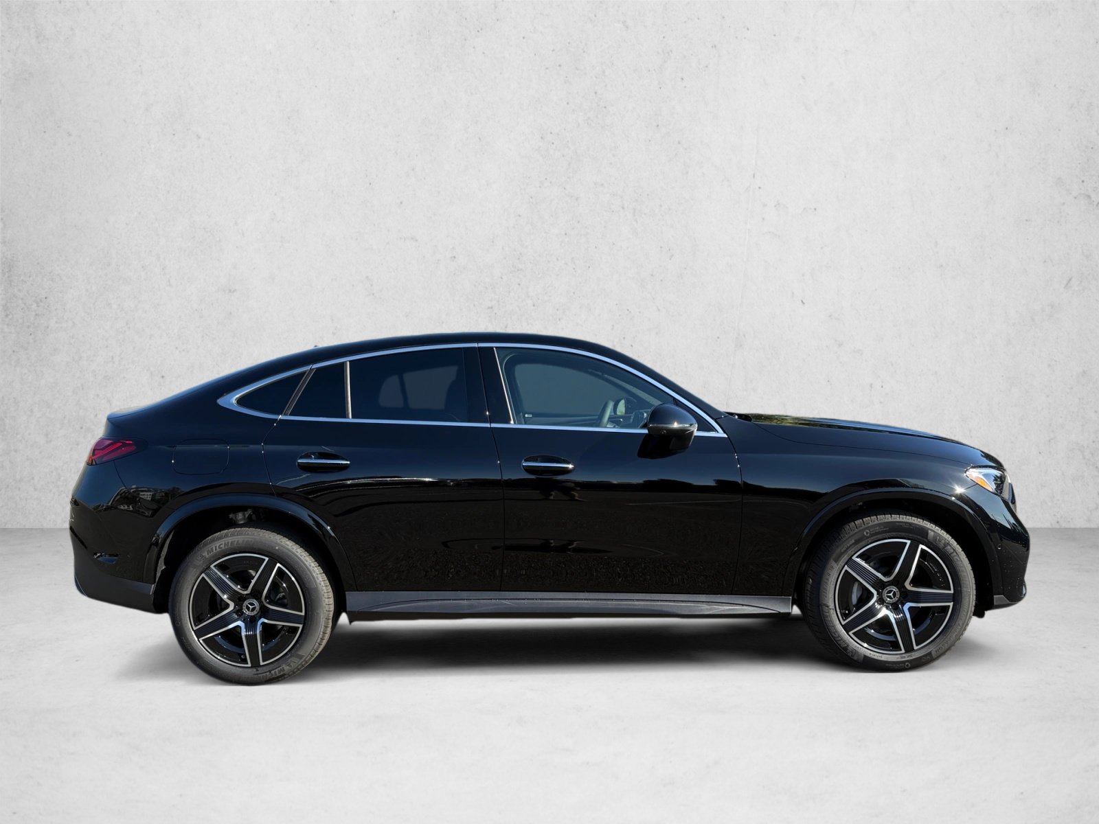 New 2027 Mercedes-Benz GLC 300 4MATIC image 4