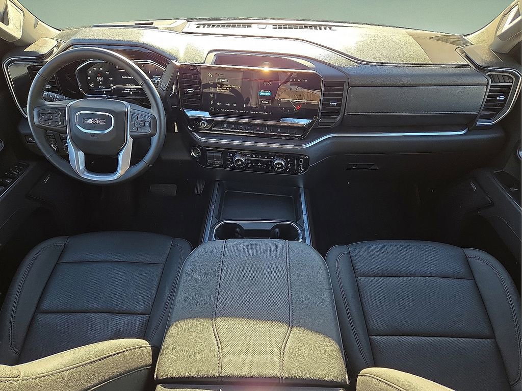 Used 2025 GMC Sierra 2500 SLT w/ SLT Premium Package image 19