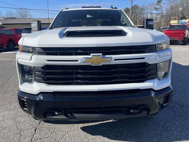 Used 2025 Chevrolet Silverado 2500 Custom w/ Custom Value Package image 10