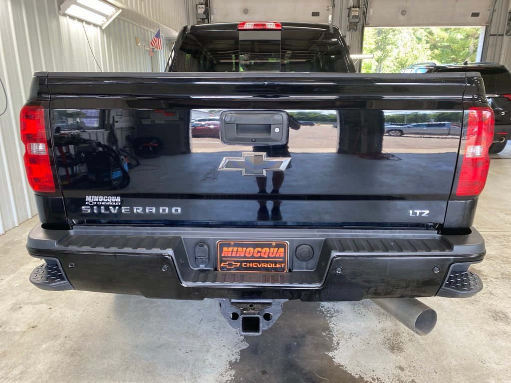 Used 2019 Chevrolet Silverado 3500 LTZ w/ Duramax Plus Package AWD/4WD image 13