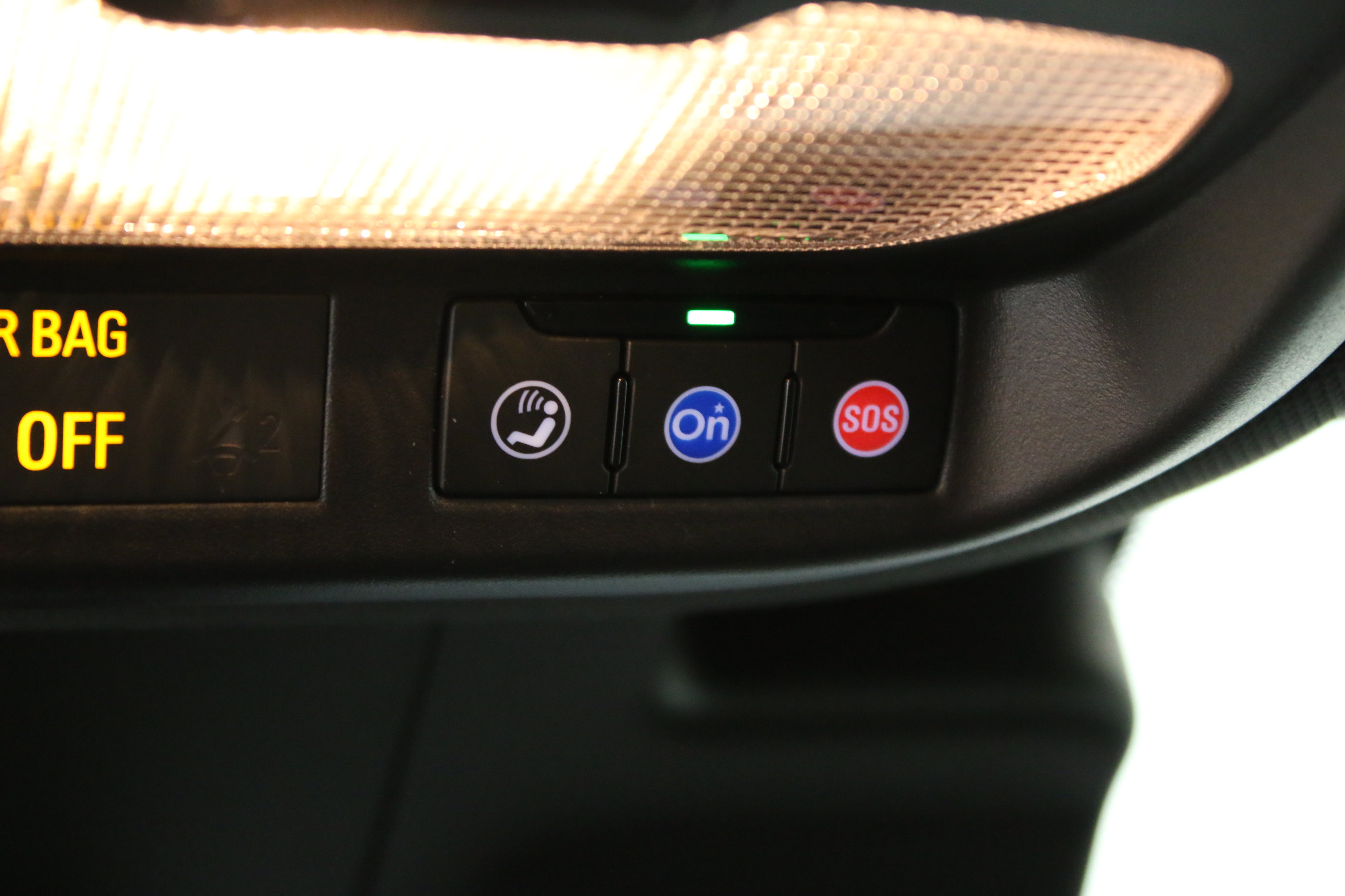 Used 2024 Chevrolet Trax RS w/ Driver Confidence Package FWD image 21