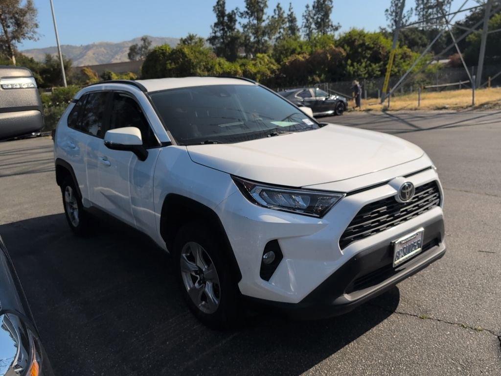 Used 2020 Toyota RAV4 XLE w/ All Weather Liner Package image 6
