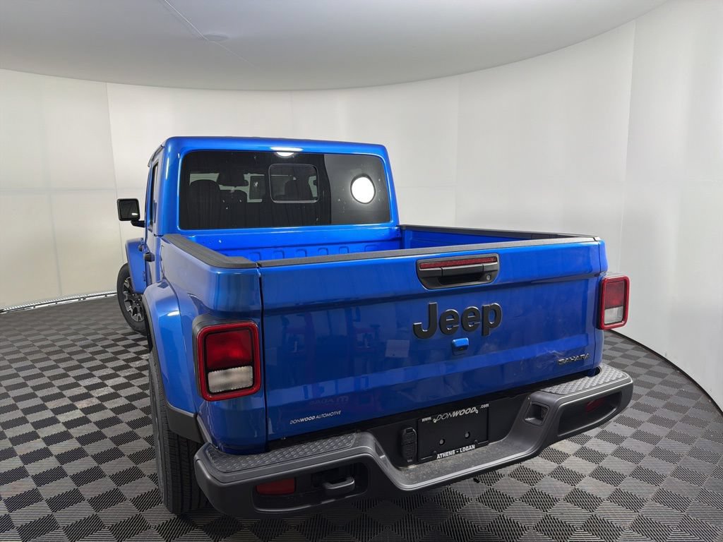 New 2026 Jeep Gladiator Sport AWD/4WD image 12