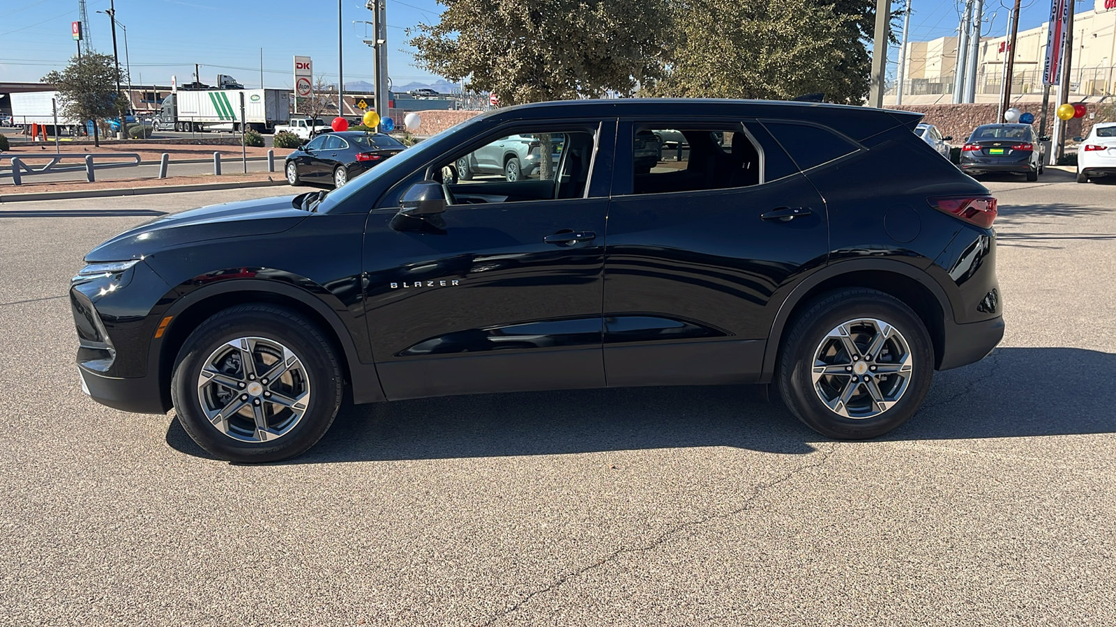 Used 2023 Chevrolet Blazer LT w/ LPO, Floor Liner Package image 4