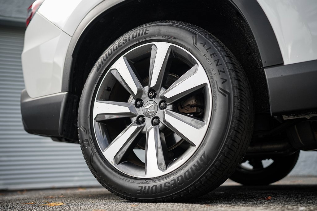 Used 2024 Honda Pilot Touring image 18