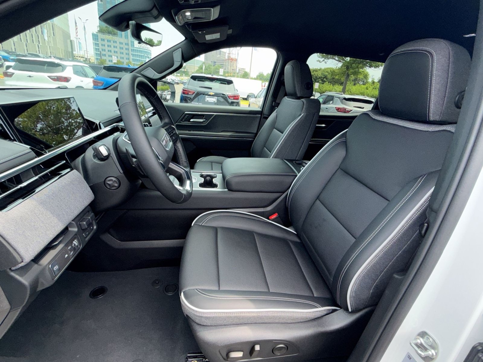 New 2026 GMC Sierra EV Elevation w/ Premium Package AWD/4WD image 13