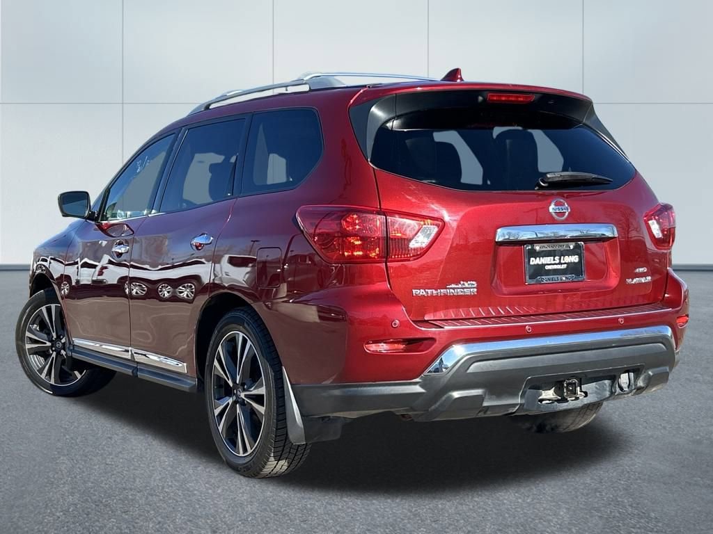 Used 2020 Nissan Pathfinder Platinum image 43