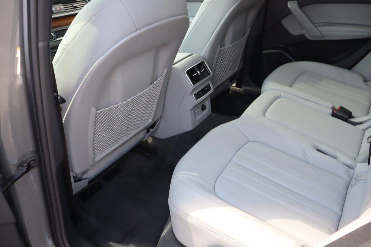Used 2023 Audi Q5 2.0T Premium Plus w/ Premium Plus Package AWD/4WD image 24