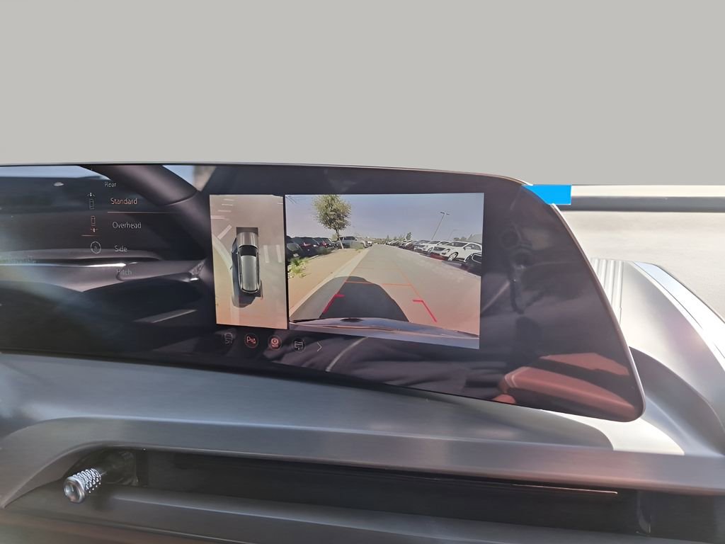 New 2026 Cadillac Vistiq Platinum w/ LPO, Floor Liner Package image 44