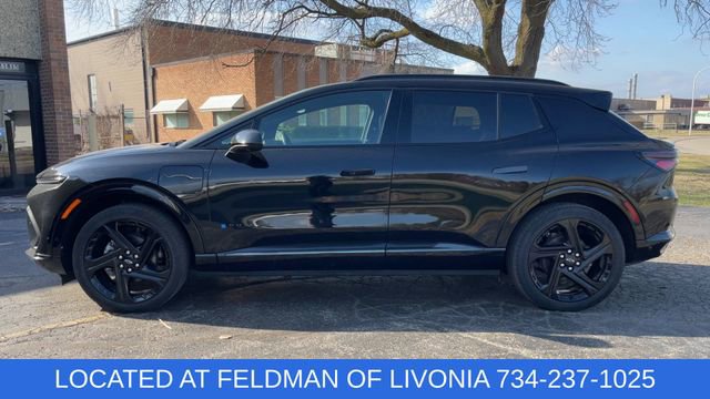 Certified 2024 Chevrolet Equinox EV RS FWD image 5