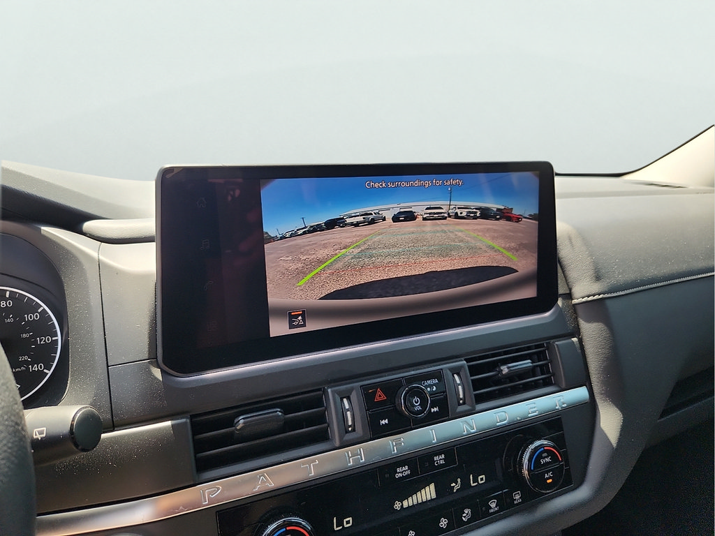 Used 2026 Nissan Pathfinder S FWD image 21