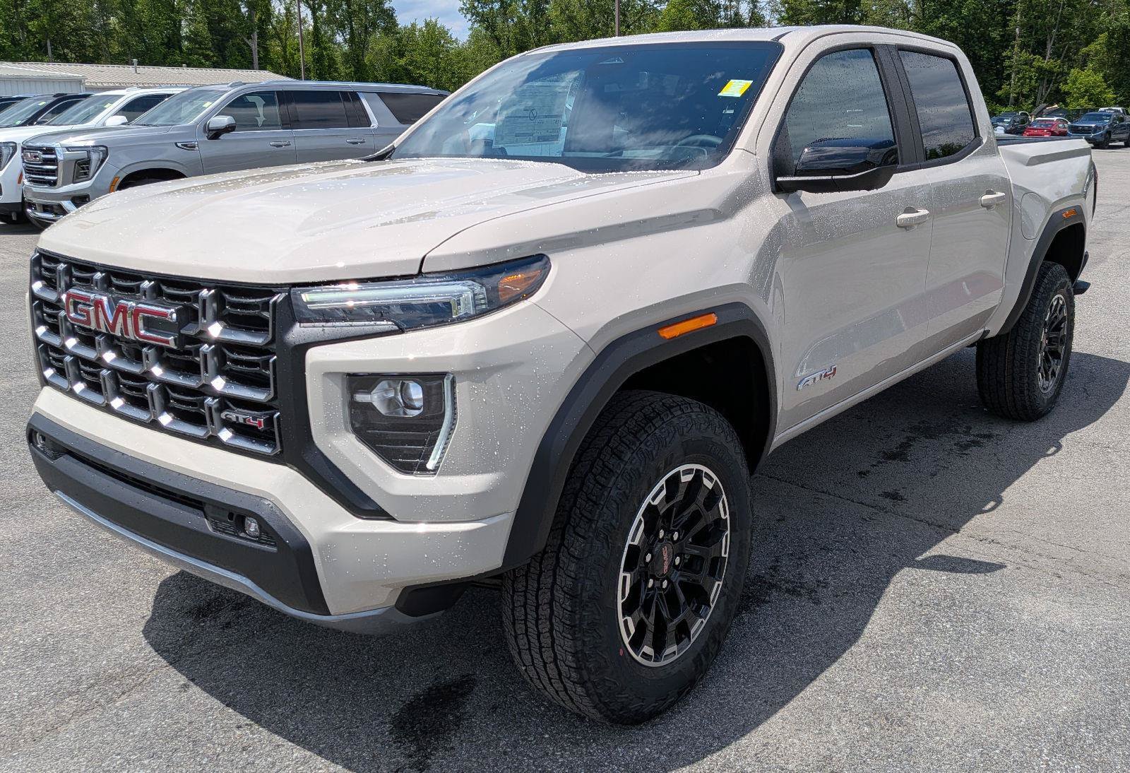 New 2026 GMC Canyon AT4 w/ Technology Plus Package AWD/4WD image 3