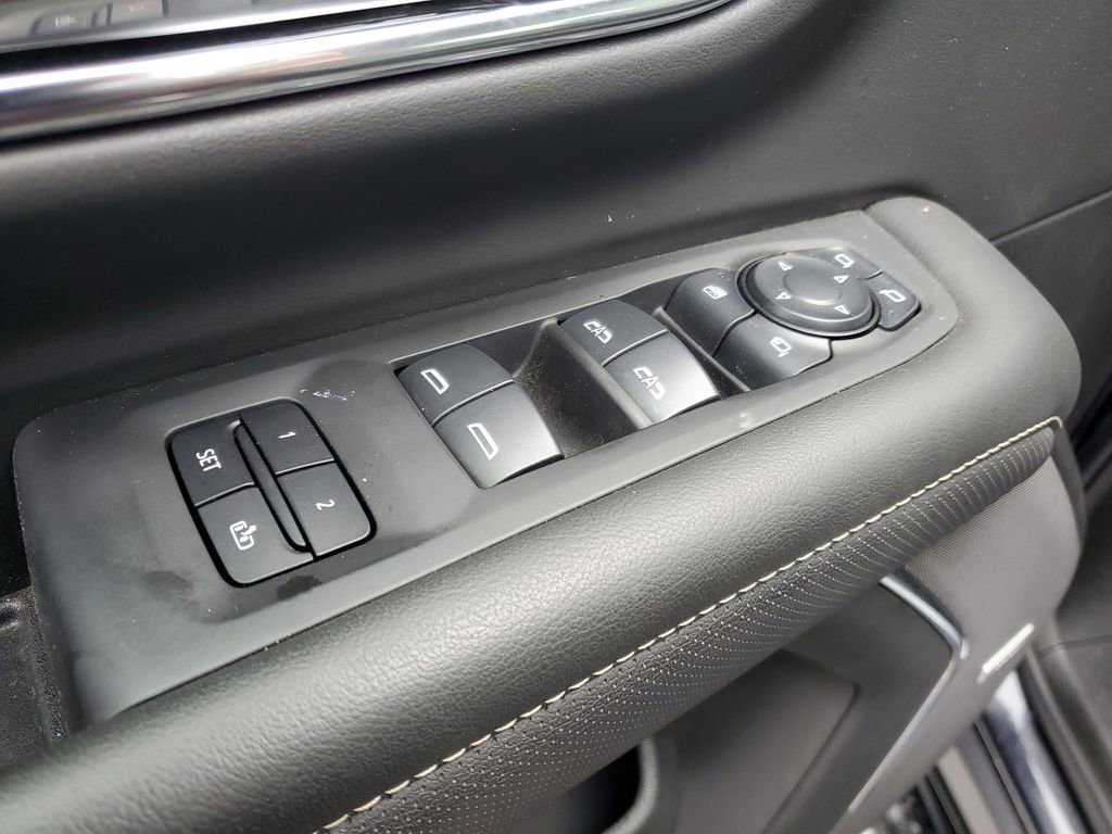 Certified 2024 GMC Yukon XL SLT w/ SLT Luxury Package image 25