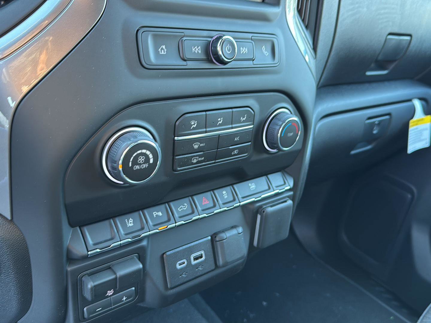 New 2026 Chevrolet Silverado 2500 Custom w/ Custom Value Package image 22