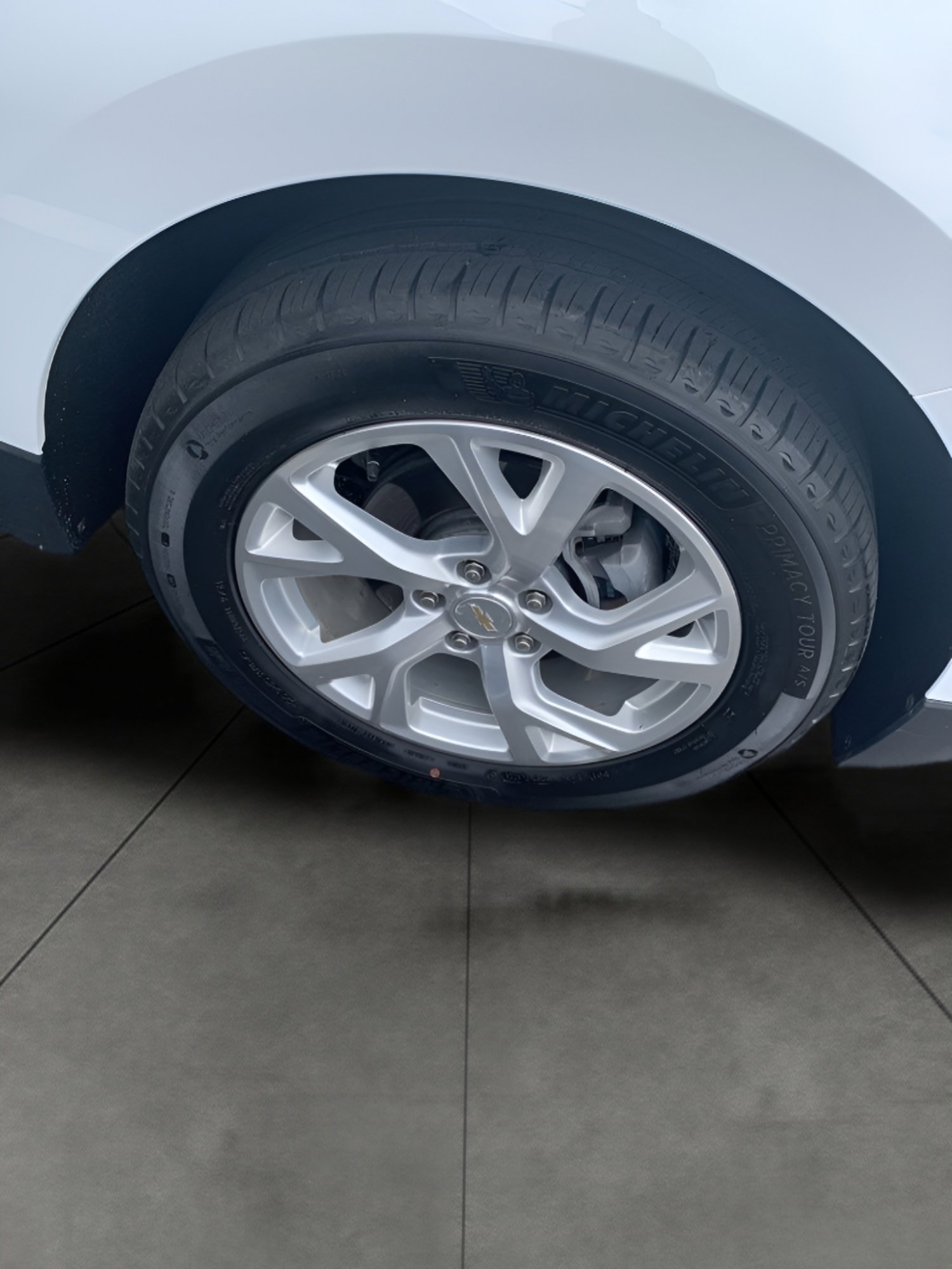 Used 2020 Chevrolet Equinox LT AWD/4WD image 19