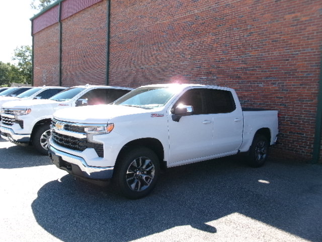 New 2026 Chevrolet Silverado 1500 LT image 2