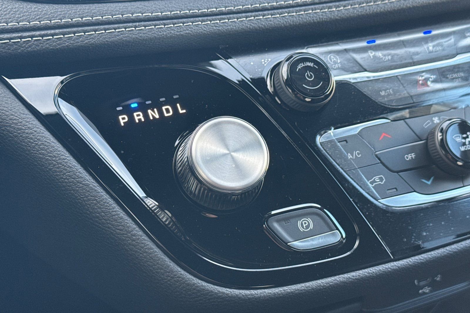 New 2026 Chrysler Pacifica Select image 19