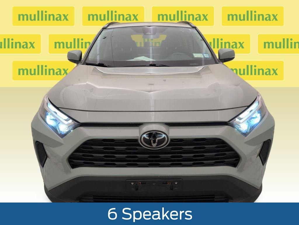 Used 2022 Toyota RAV4 XLE image 14