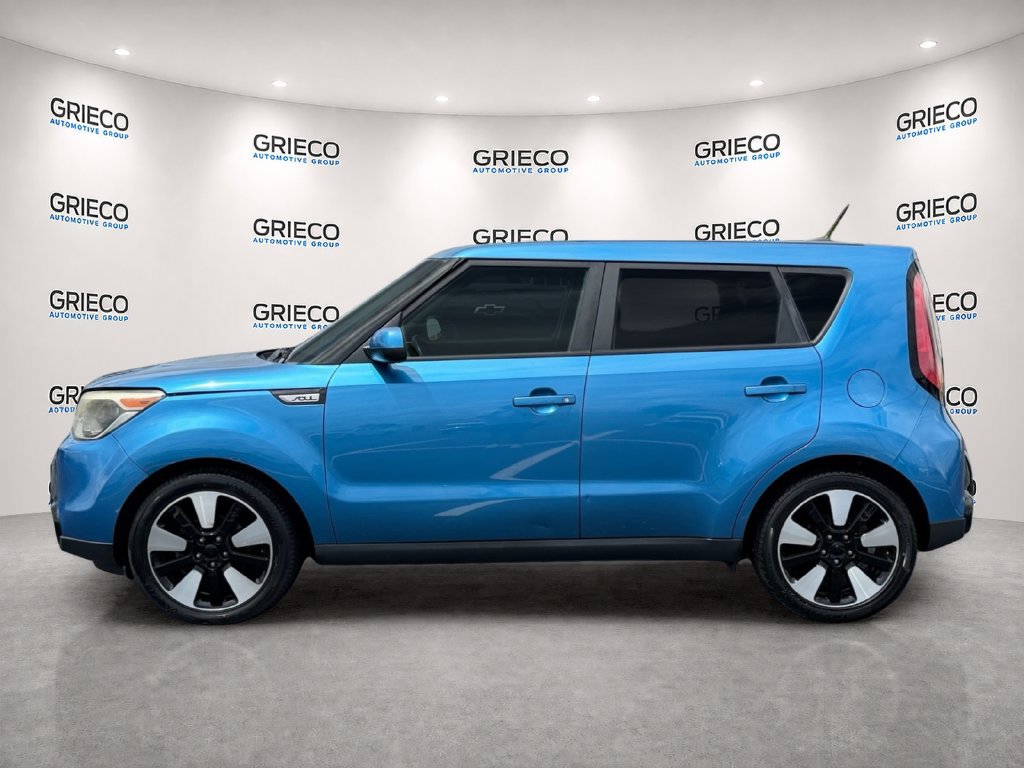 Used 2016 Kia Soul + w/ Designer's Package FWD image 4