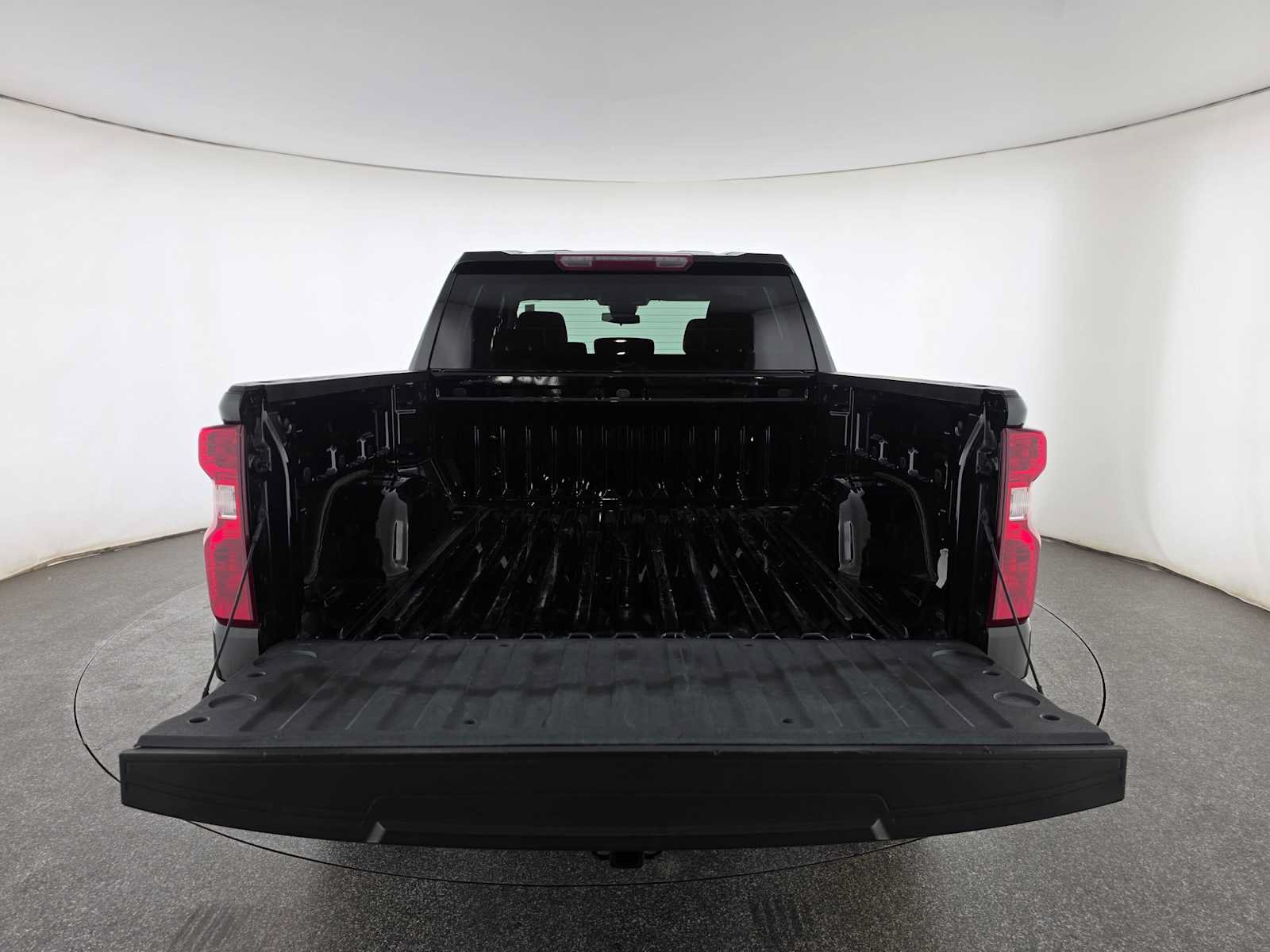 Used 2023 Chevrolet Silverado 1500 LT AWD/4WD image 14